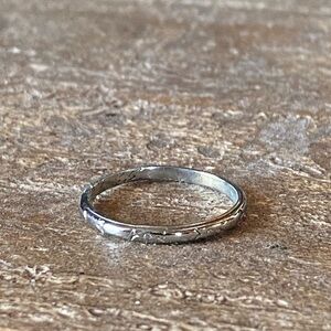14k White Gold Women's Ring